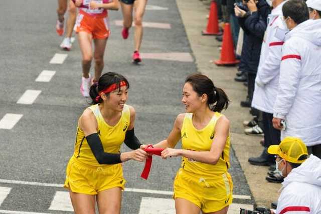 Women's relay race (12)